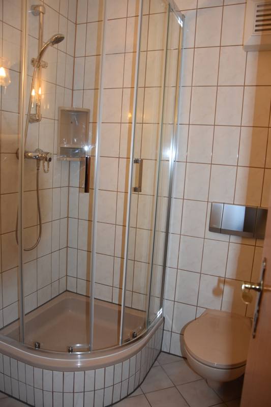 Zweibettzimmer – Bad